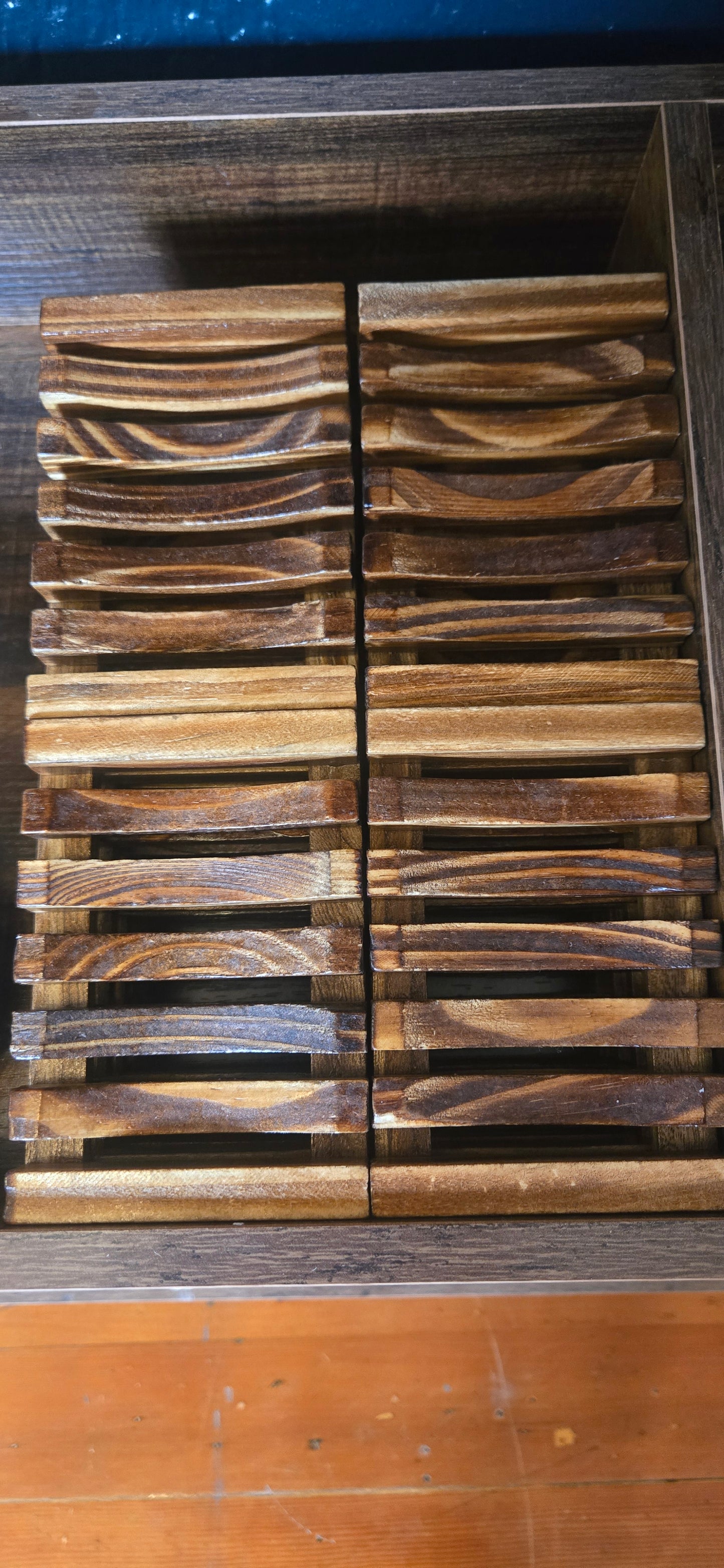 Wood soap dishes
